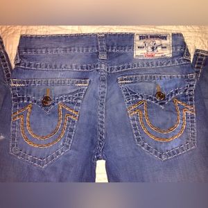 True Religion Mens Straight Destruction Jeans